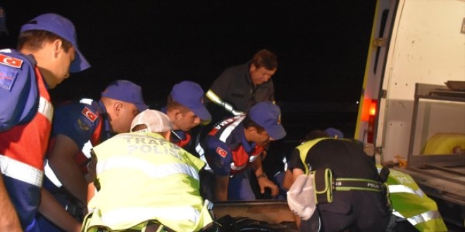 Amasya'da otobüs devrildi: 2 ölü, 35 yaralı