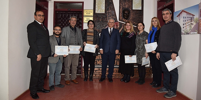 Denizli'de fen bilgisi öğretmenlerine başarı belgesi