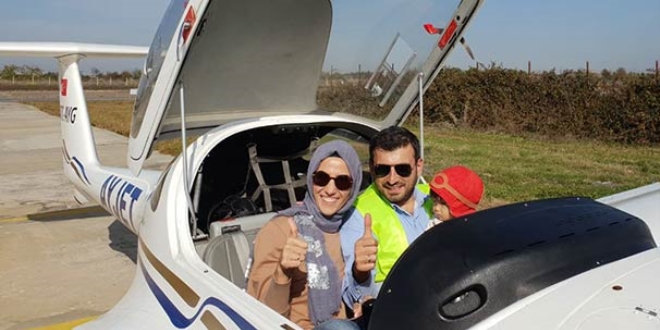 Selçuk Bayraktar pilotluk kursunu başarıya tamamladı