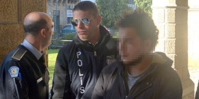 Babasn baklad, bak krlnca darp etti!