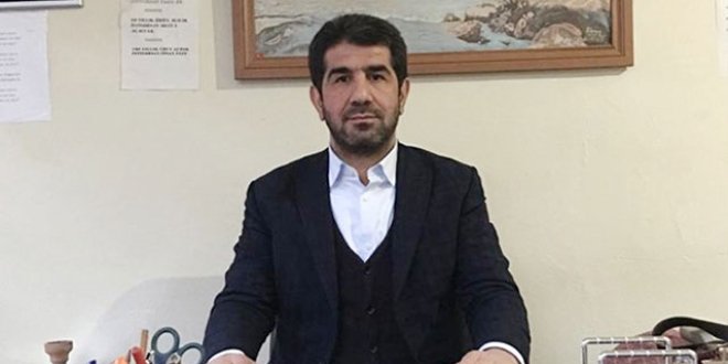 AK Parti İlçe Başkanı istifa etti