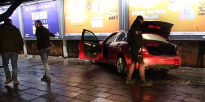 Polisten kaçan alkollü sürücü, kaza yaptı