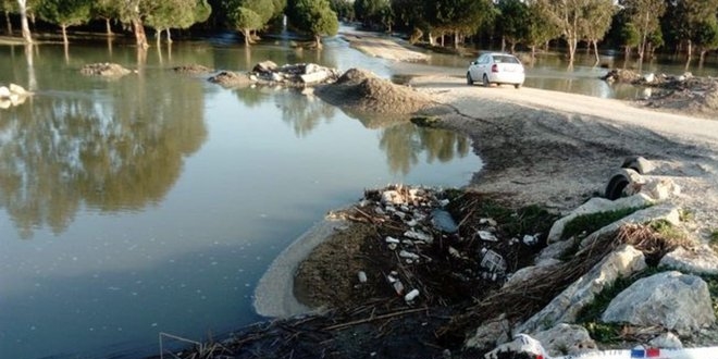 Sulama kanalına düşen müdür yardımcısı kayboldu