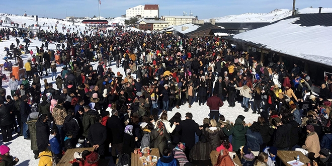 Erciyes hafta sonu 110 bin kişiyi ağırladı