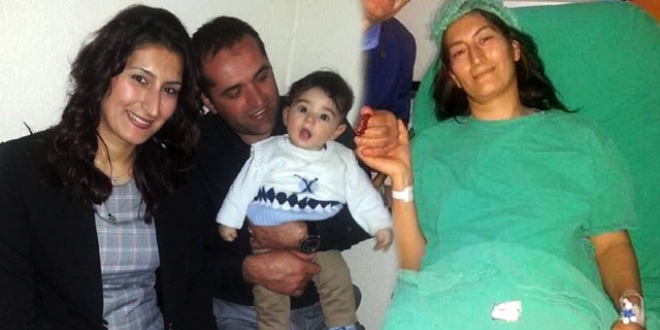 Doğum sırasında karnında 2 gazlı bez unutuldu