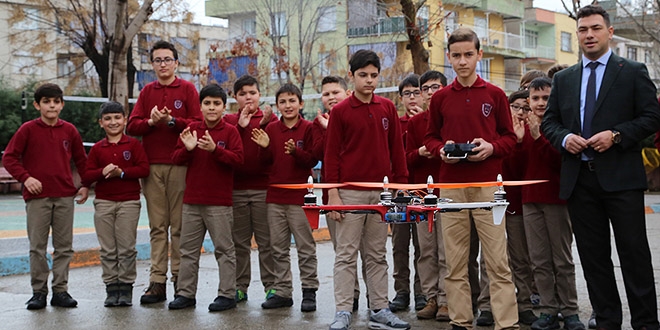 Kendi ürettikleri 'drone'ları uçuruyorlar
