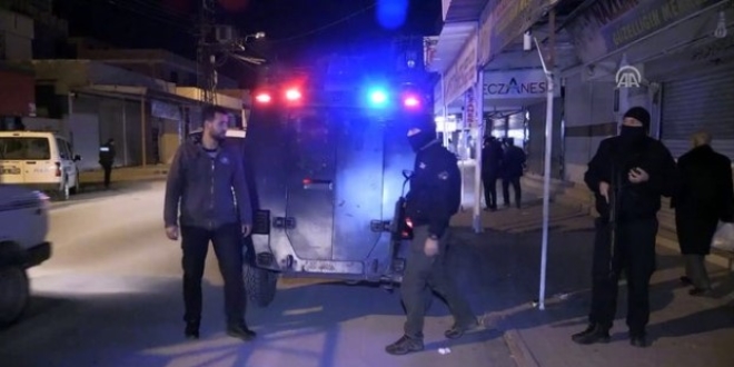 İstanbul'da gece bekçilerine EYP'li saldırı girişimi