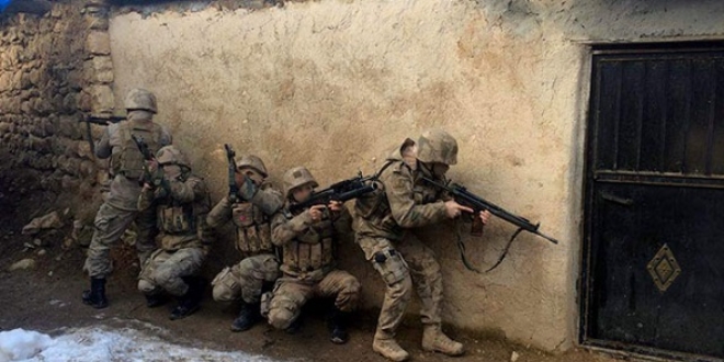 Eruh'ta PKK operasyonu: 7 gözaltı