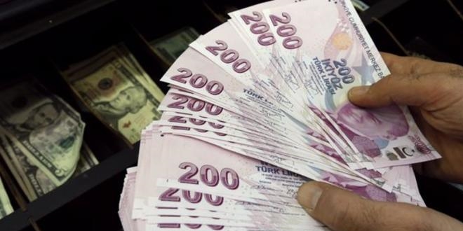 Bankacılık sektörünün kredi hacmi azaldı