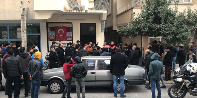 anlurfa'da seim kavgas kanl bitti: 4 yaral