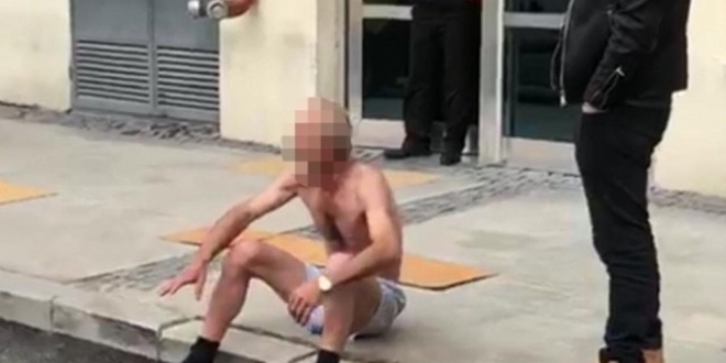 İŞKUR'a kızan vatandaş Valilik önünde taşkınlık çıkardı