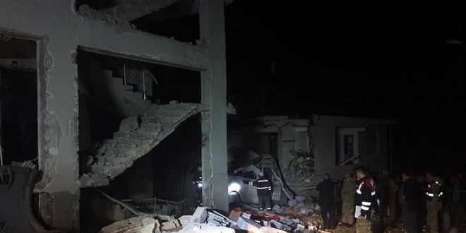 Hatay'da bir binanın kazan dairesinde patlama: 2 ölü