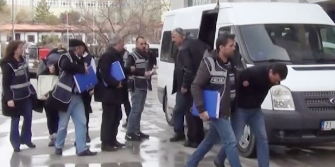 Milyonluk vurgun yapan 11 çete üyesi tutuklandı