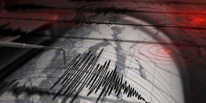 İzmir ve Manisa'da korkutan deprem!