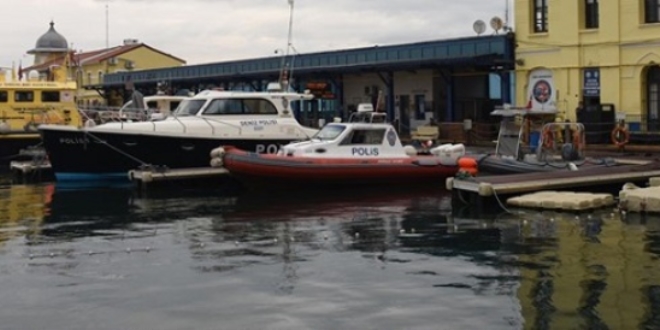 İzmir'de denizde ceset bulundu
