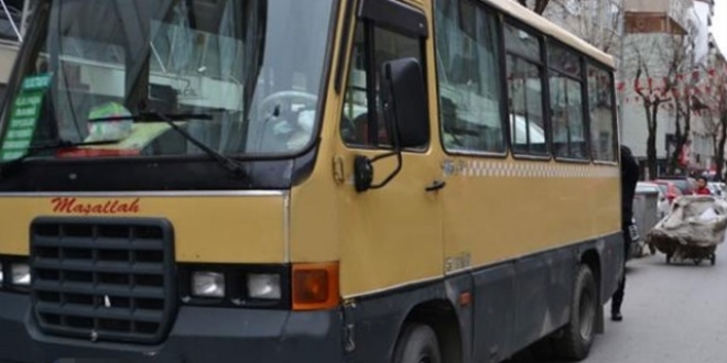 Engelli çocuğundan dolayı dolmuştan indirildiği iddiası