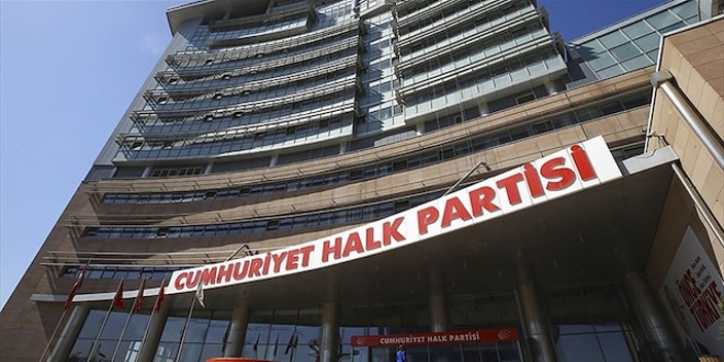 CHP'de adaylık krizi! Parti tabanı kazan kaldırdı