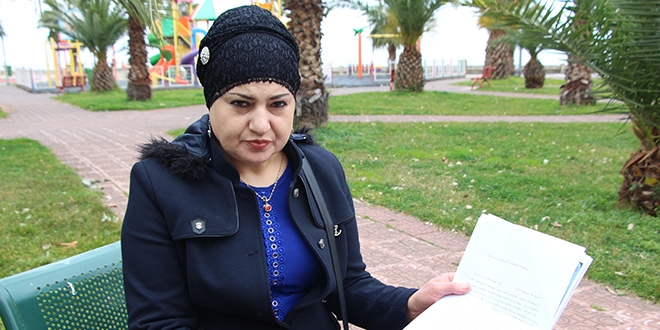 Avukatı tarafından dolandırıldığını iddia etti