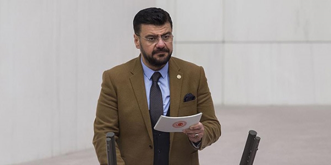 İyi Parti Manisa milletvekili partisinden istifa etti