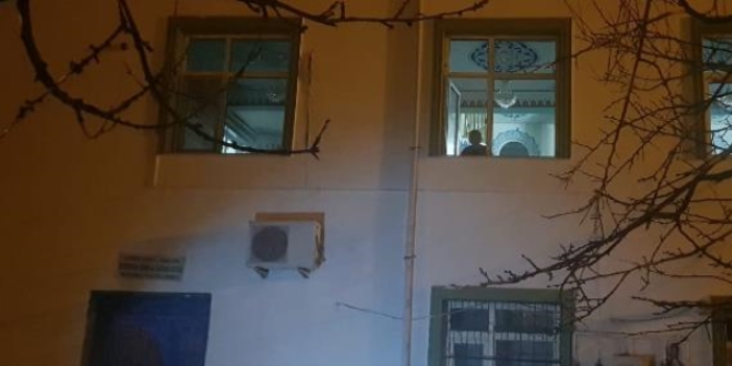 Korkup evden kaçan çocuk camide bulundu