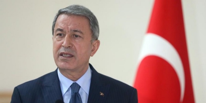 Milli Savunma Bakanı Akar'dan 'sürpriz' davet