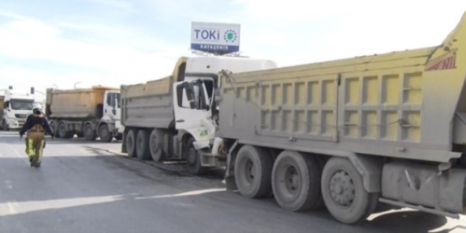 Baakehir'de hafriyat kamyonlar arpt