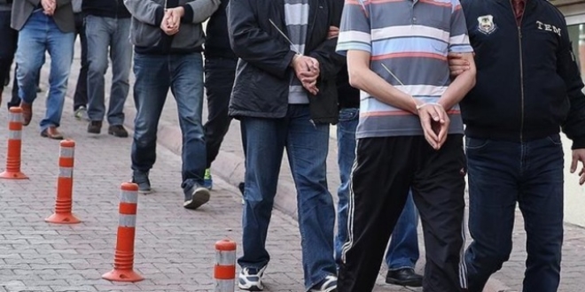Malatya'da FETÖ operasyonu: 10 muvazzaf subay gözaltına alındı