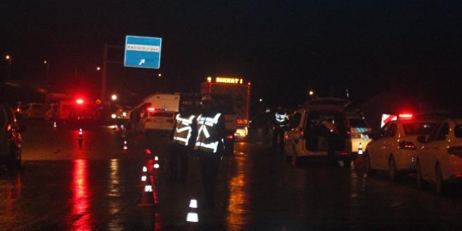 İstanbul'da otobüs devrildi: 2 ölü 21 yaralı