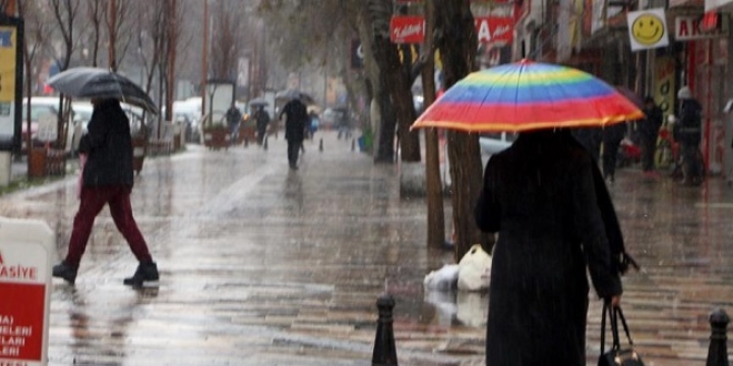 Yarın yağışlı hava bekleniyor