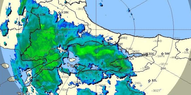 İstanbullular dikkat! Yağmur kısa süre içinde etkili olacak