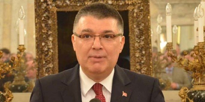 Yeni Başdanışman; Mehmet Ferden Çarıkçı