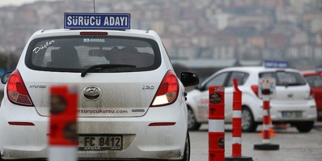Sürücü adaylarını en çok 'park etme' zorladı