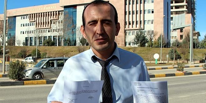Engelli erkek memura 'küpe' tutanağı