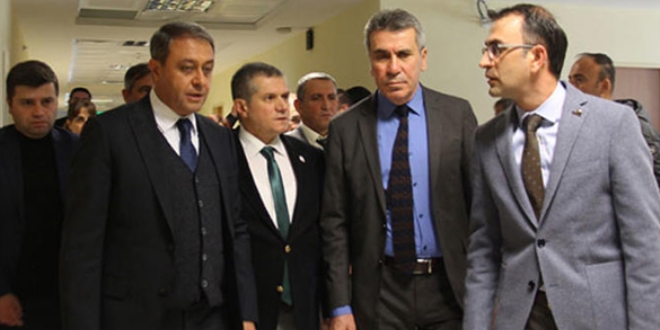 Bin 300 kişi hastanelik oldu! Validen açıklama geldi