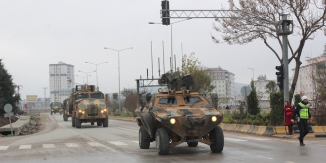 Suriye sınırına sevk edilen komandolar Kilis'e ulaştı