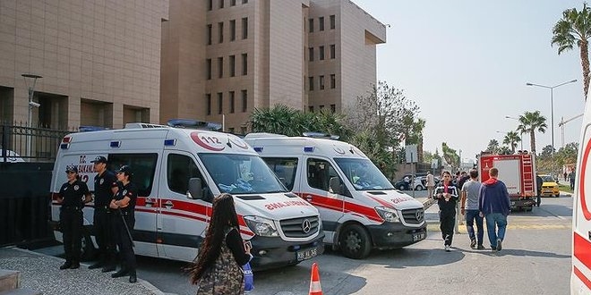 Zehirlenen infaz koruma memuru hayatını kaybetti