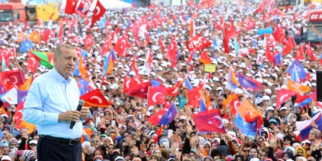 Cumhurbaşkanı sahaya iniyor