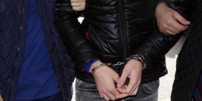 Yazı işleri müdürü 'zimmet'ten tutuklandı