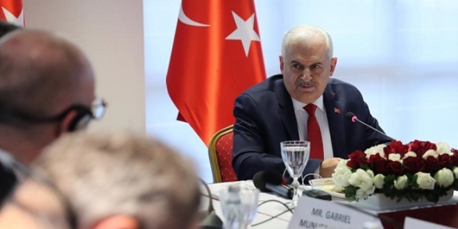 Binali Yldrm, AB ye lkeleri misyon efi yardmclaryla bir araya geldi