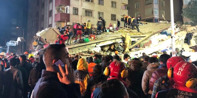 Kartal'da çöken binada ölü sayısı 11'e yükseldi