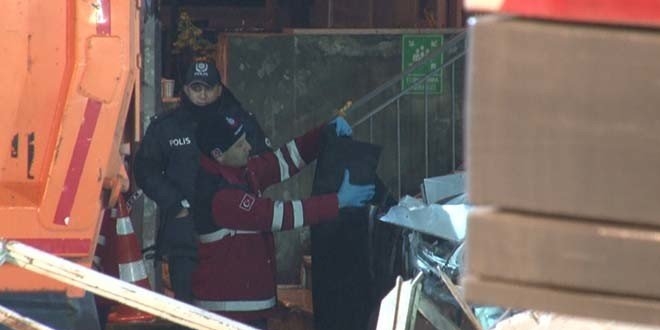 Kartal'daki çöken binada ölü sayısı 17'ye yükseldi