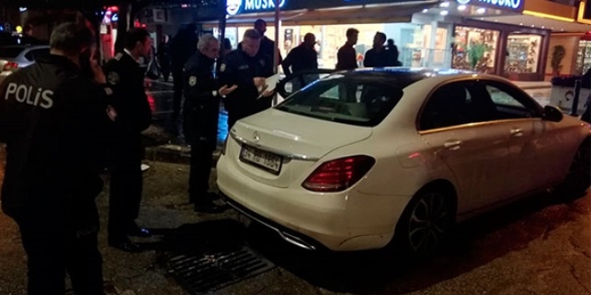 300 bin liralık aracın anahtarını kaybetti, bulana 15 euro verdi