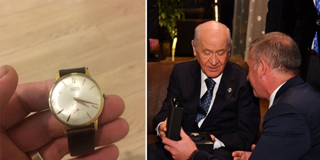 İl başkanından Bahçeli'ye 150 yıllık saat hediyesi