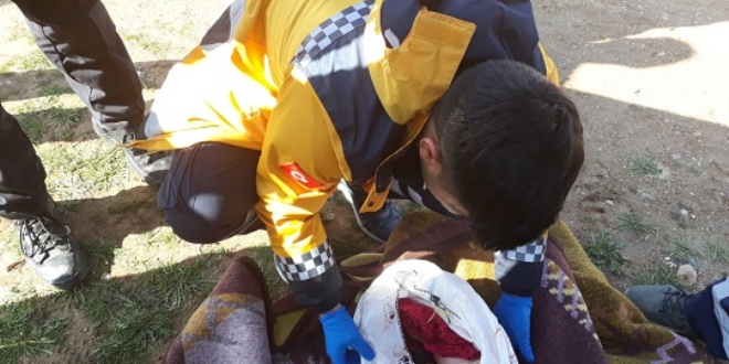 Çuval içerisinde yeni doğmuş bebek bulundu