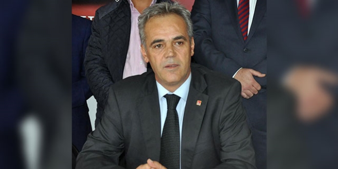 CHP ilçe yönetimi görevden alındı