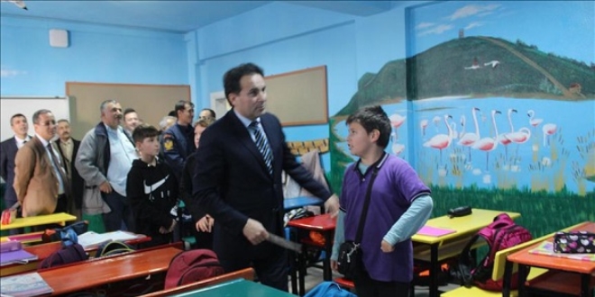Küçük Vito'nun 'renkli sınıf' hayali 9 günde gerçek oldu