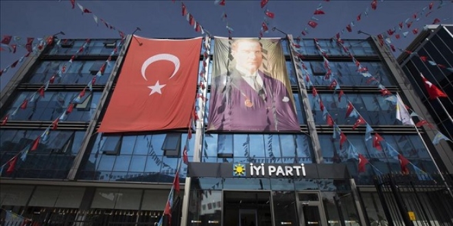Kastamonu'da İYİ Parti'den istifa