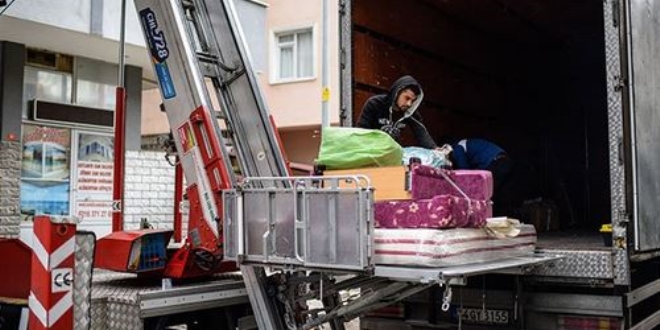 Kartal'daki riskli bina boaltlyor