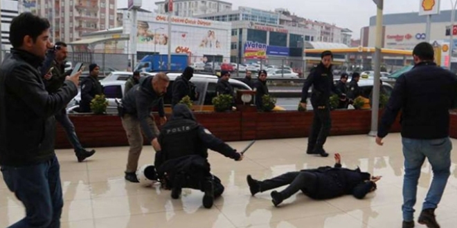 Polisi ısıran HDP'li vekilin düşme anı