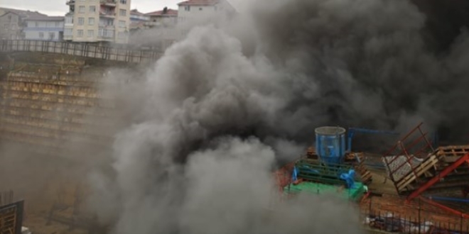 Kadky'de inaat alannda yangn